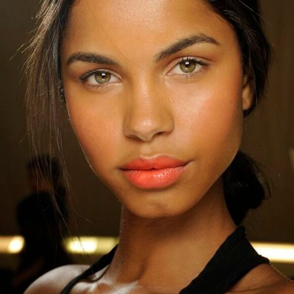 MAC Powderkiss Limited Edition Lipstick in Playing Koi - Picture 6 of 13